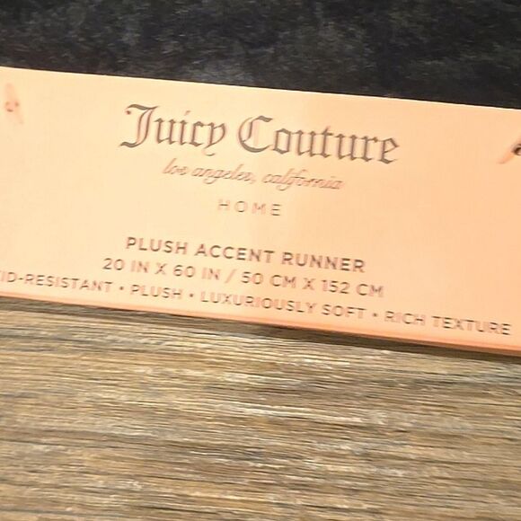 Juicy Couture Home Plush Accent Runner- Black - Picture 5 of 9